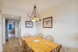 Appartement, 1 kingsize bed met slaapbank (Pinnacle A20) | Dineren
