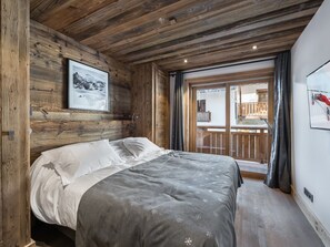 5 camere, Wi-Fi gratuito, lenzuola