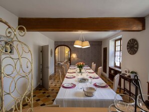 5 habitaciones y wifi gratis 