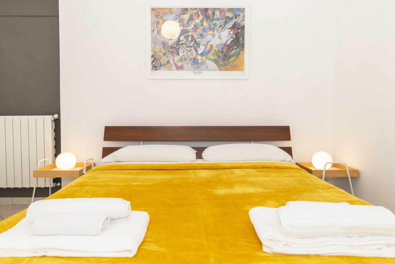 1 camera, ferro/asse da stiro, Wi-Fi, lenzuola