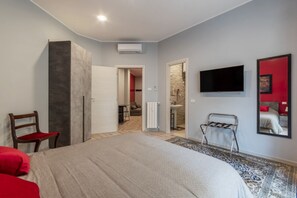 Strygejern/strygebræt, internetforbindelse, sengetøj