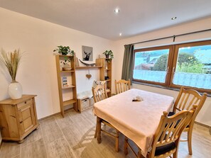 Dining - Lattengebirge 1-4 Personen, 65qm, SZ, WZ, Du/wc, Terrasse (Bischofswiesen)