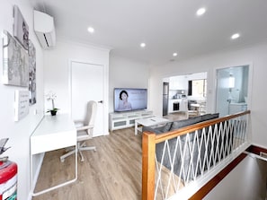 Interior - Modern 2BR Apartment in Ingleburn | Walk to Station, Shops & Dinning (Ingleburn)