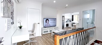 ⭐️⭐️⭐️⭐️⭐️ New 2 Bedrooms Apartment in Ingleburn 