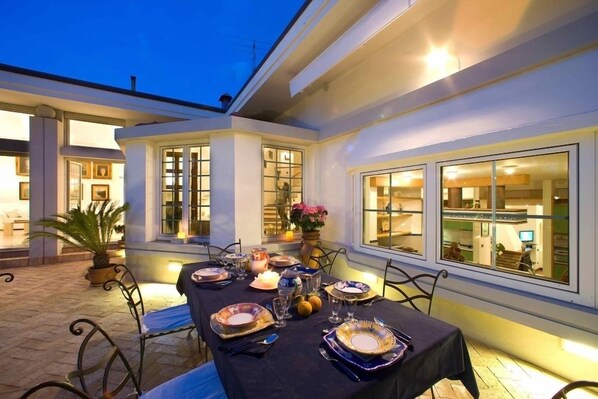 Restauration extérieure