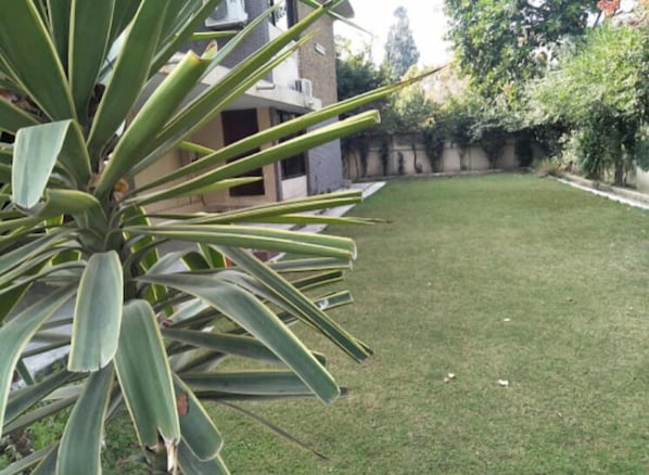 Exterior - Imperial House (Islamabad)