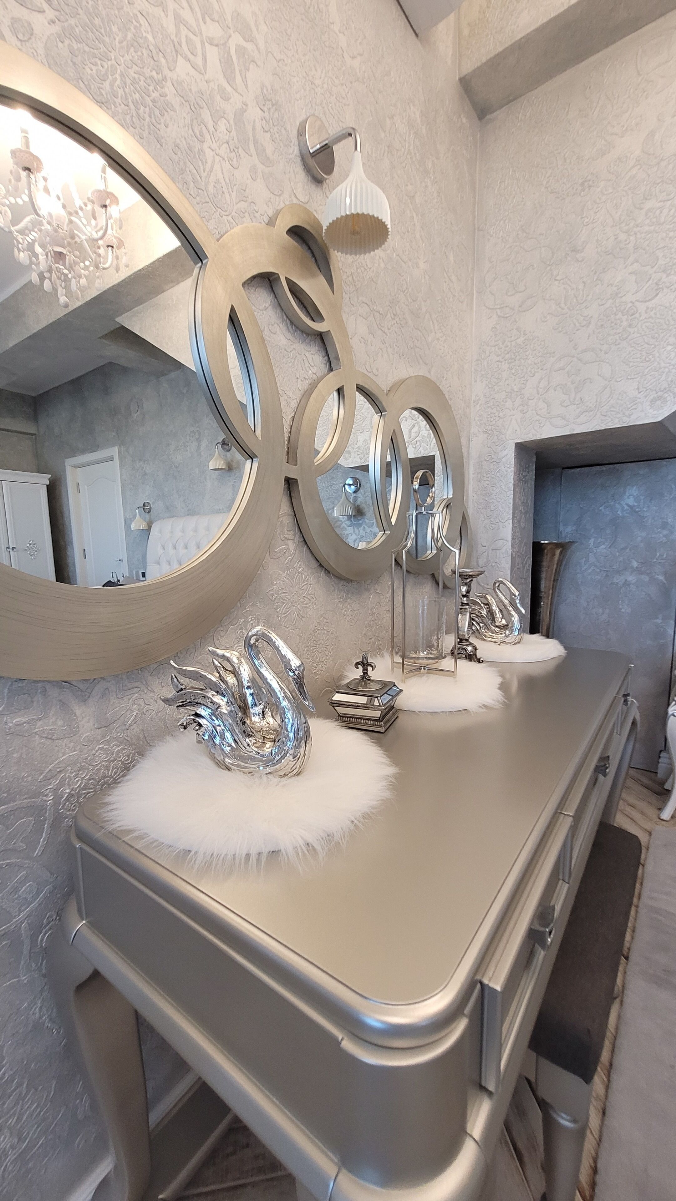 panoramic penthouse | egyptian cotton sheets, premium bedding, down duvets, memory-foam beds