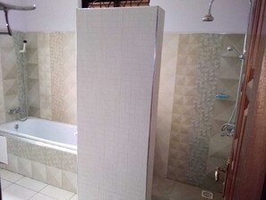 Ensemble douche/baignoire