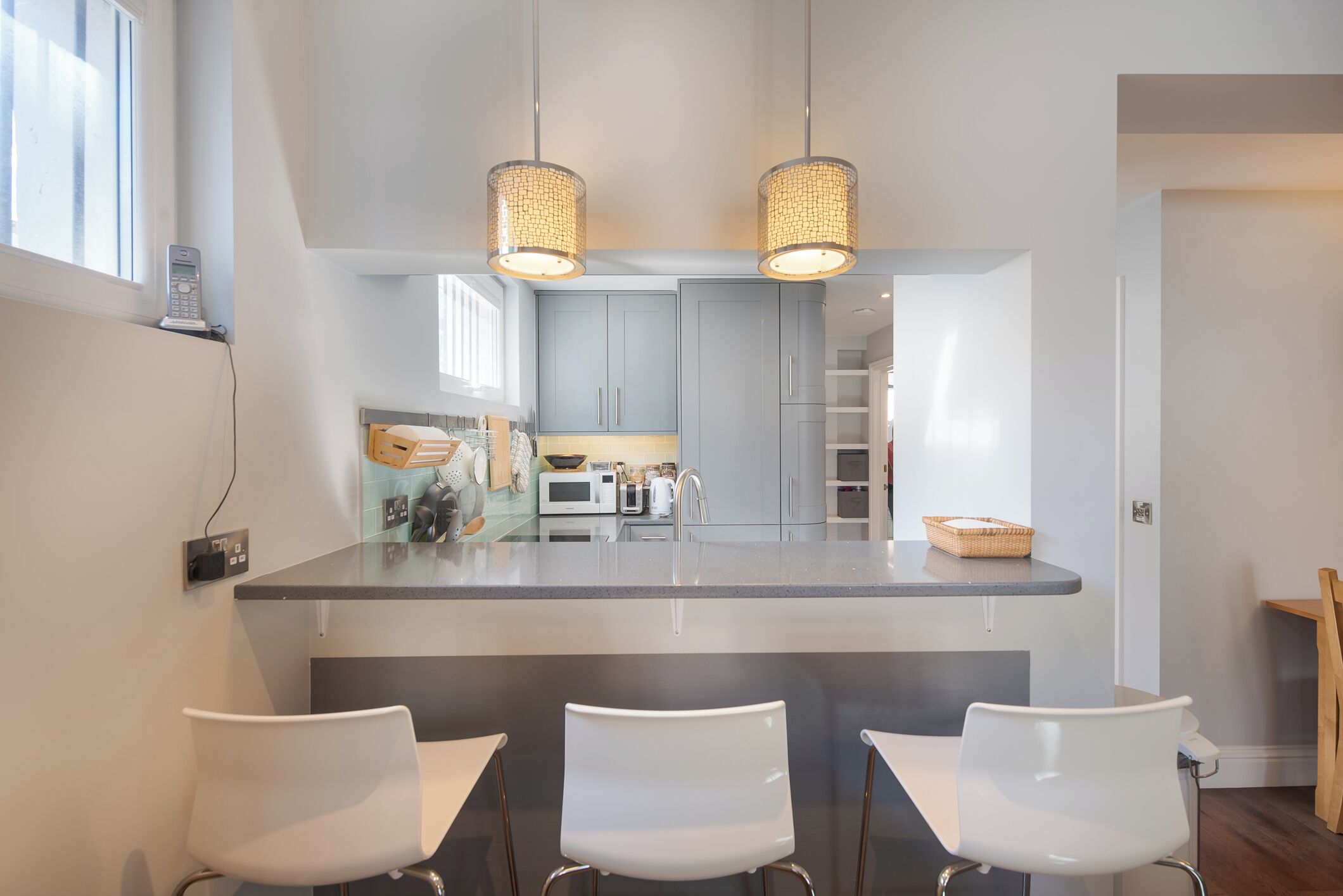 อพาร์ทเมนท์ (2 Bedrooms) | ครัวส่วนตัว | ตู้เย็นขนาดใหญ่, ไมโครเวฟ, เตาอบ, เตาประกอบอาหาร