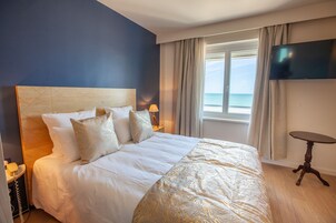 全景客房, 海景 | 加厚床垫、特色家居、遮光窗帘、熨斗/熨板