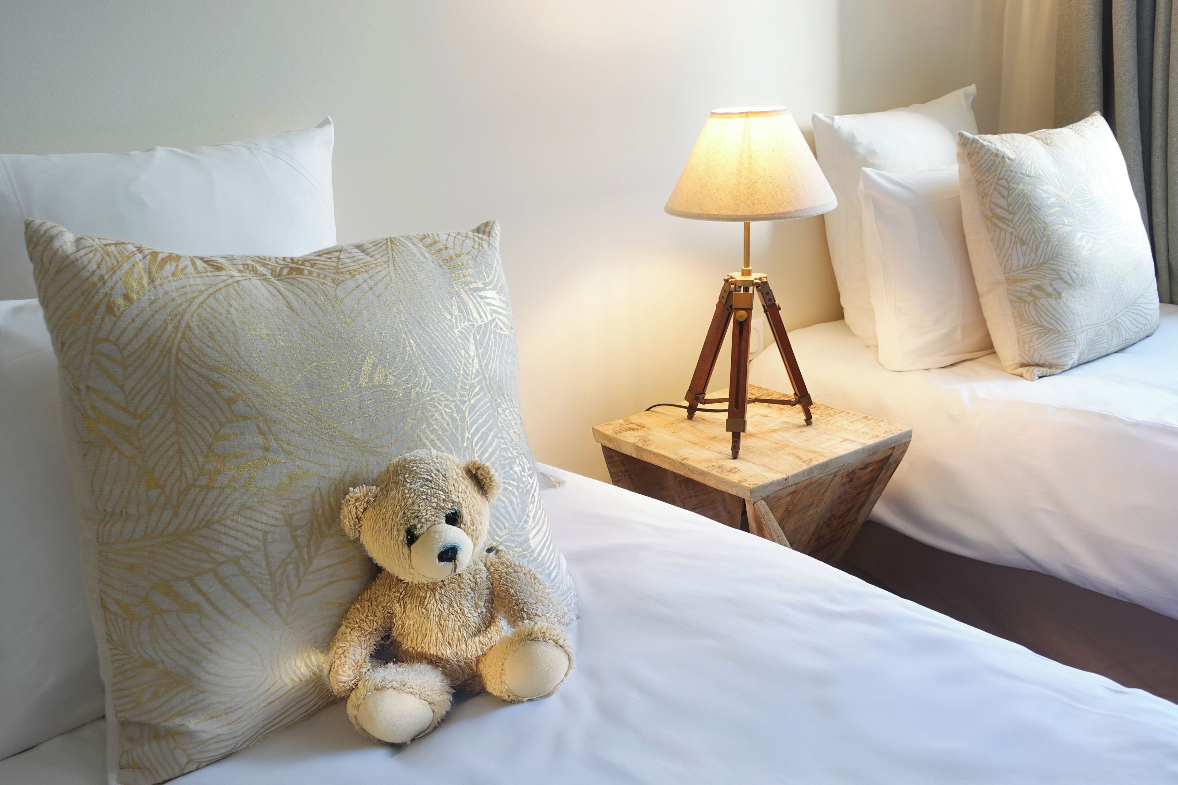 Familie vierpersoonskamer | Individueel gemeubileerd, verduisterende gordijnen