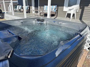 Bain à remous extérieur