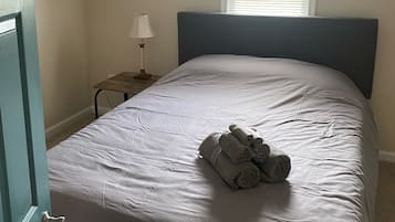 3 chambres, Wi-Fi gratuit, draps fournis
