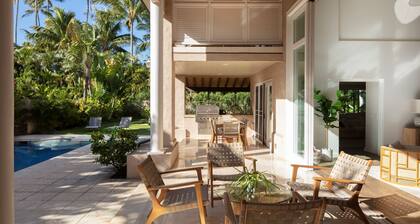 Island Style Elegance on a Beach Access