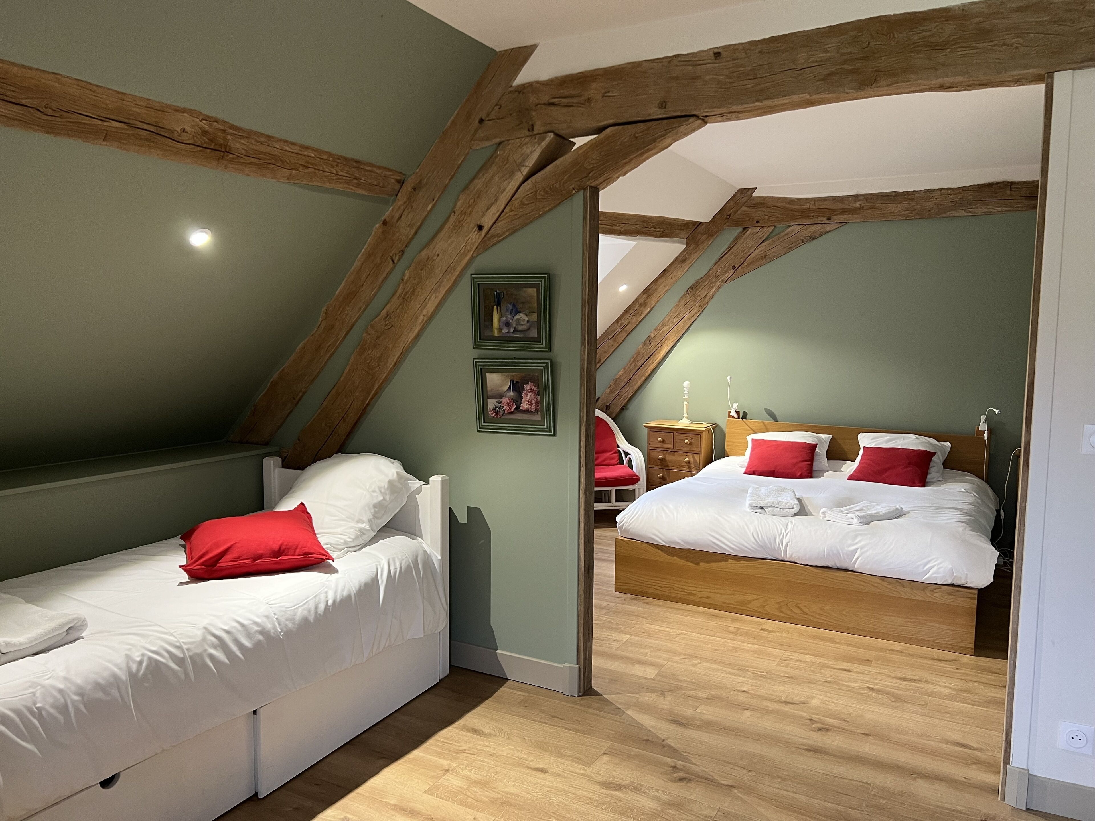 6 chambres, Wi-Fi gratuit, draps fournis
