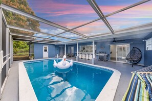 Outdoor pool, a heated pool