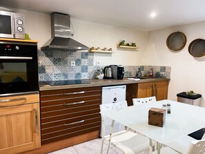 Fridge, microwave, oven, stovetop - #DZ | Le LouHaiZi 🌿 T2 (Seyssinet-Pariset)