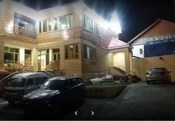 Standard Double Room | 1 bedroom, free WiFi, bed sheets