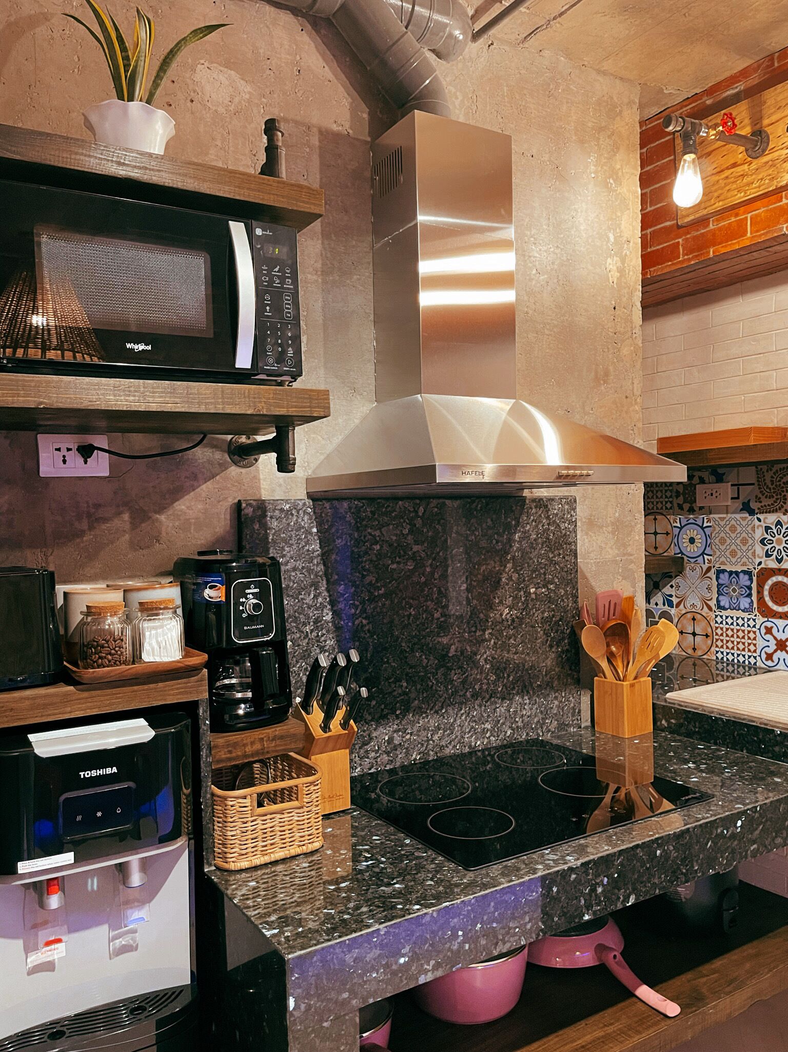 deluxe studio | egyptian cotton sheets, premium bedding, down duvets, memory-foam beds