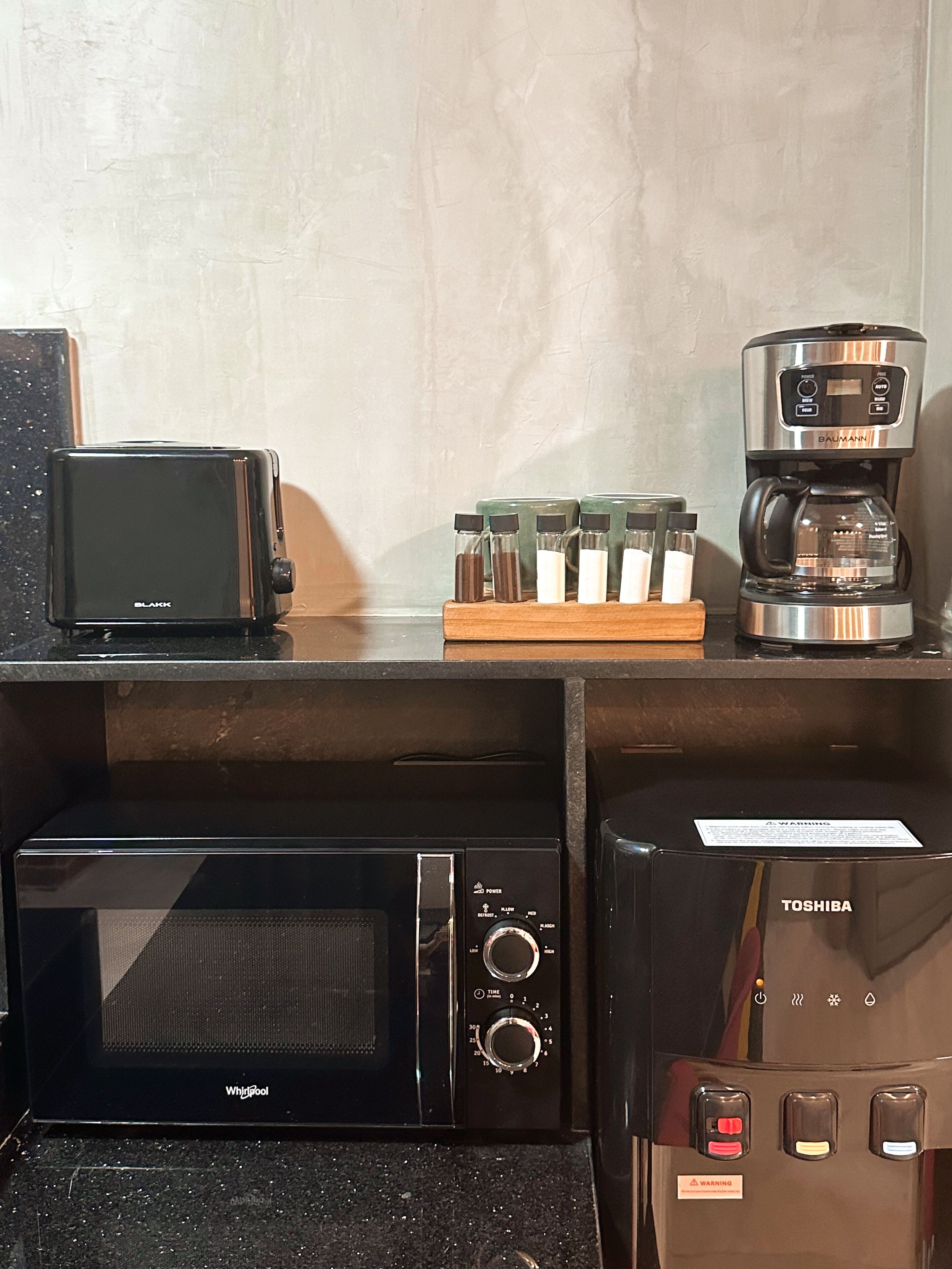 premier studio suite | egyptian cotton sheets, premium bedding, down duvets, memory-foam beds