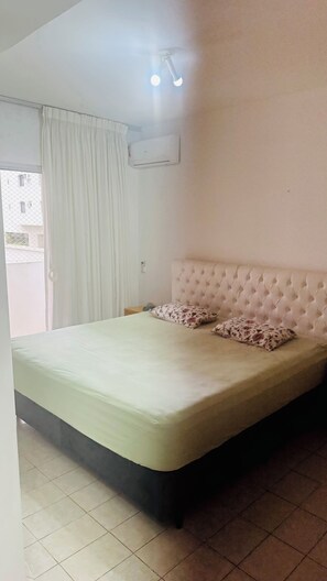 4 Schlafzimmer, Bügeleisen/Bügelbrett, WLAN, Bettwäsche