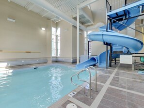 Piscine couverte