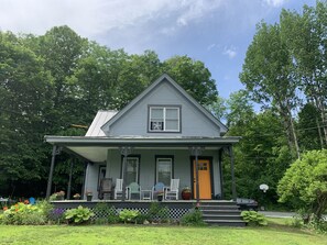 Exterior - Modernized Vermont Farmhouse (Norwich)