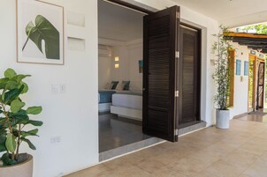 In-room safe, free WiFi