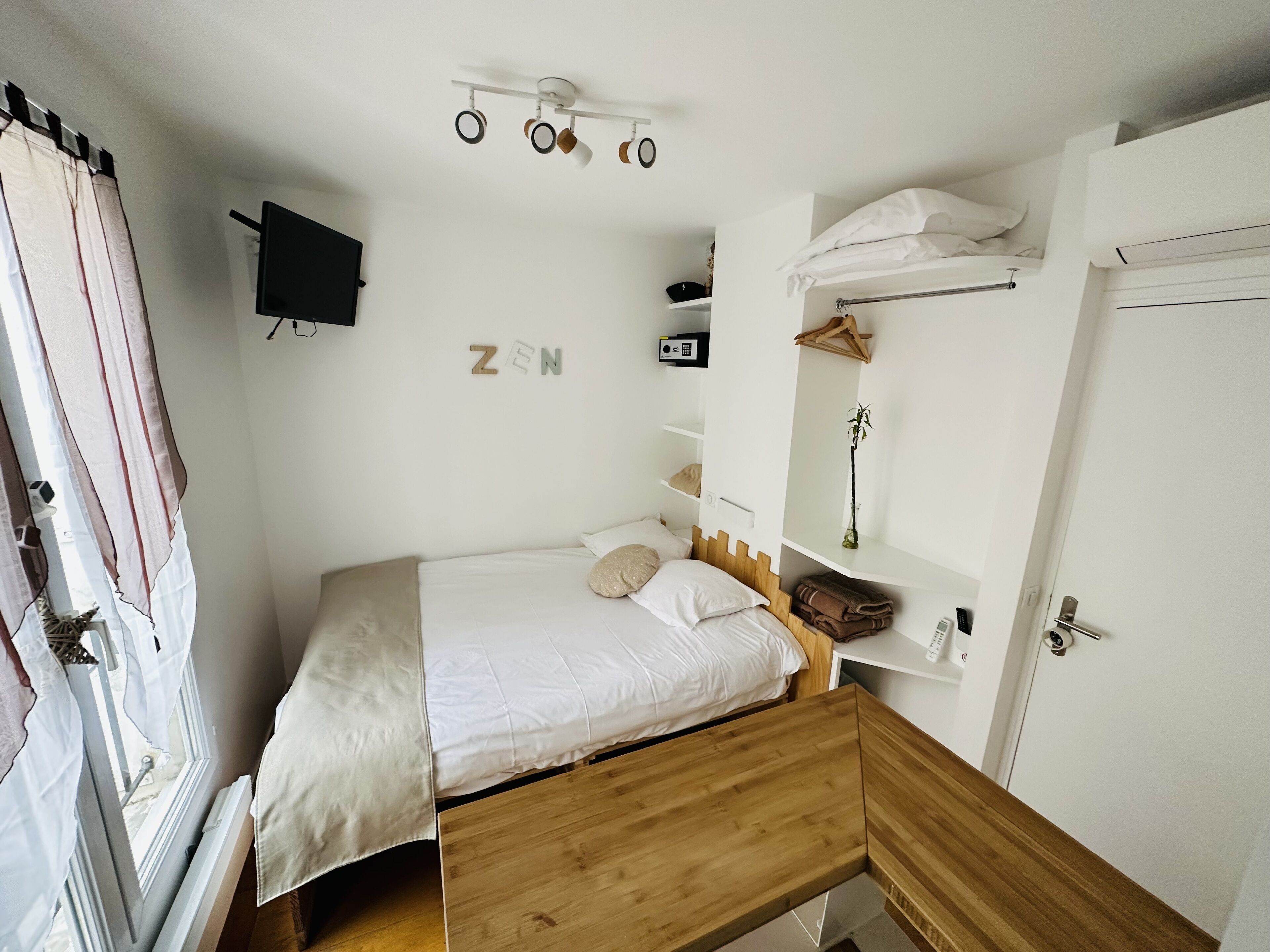Standard Studio | Premium bedding, memory-foam beds, in-room safe, laptop workspace
