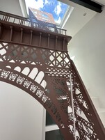 Standard Duplex | Bathroom | Shower, free toiletries, hair dryer, towels