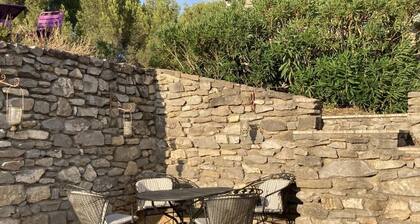 Stunning barn conversion with pool in Southern France