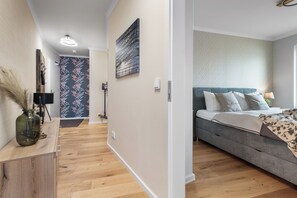 2 habitaciones, tabla de planchar con plancha y wifi gratis