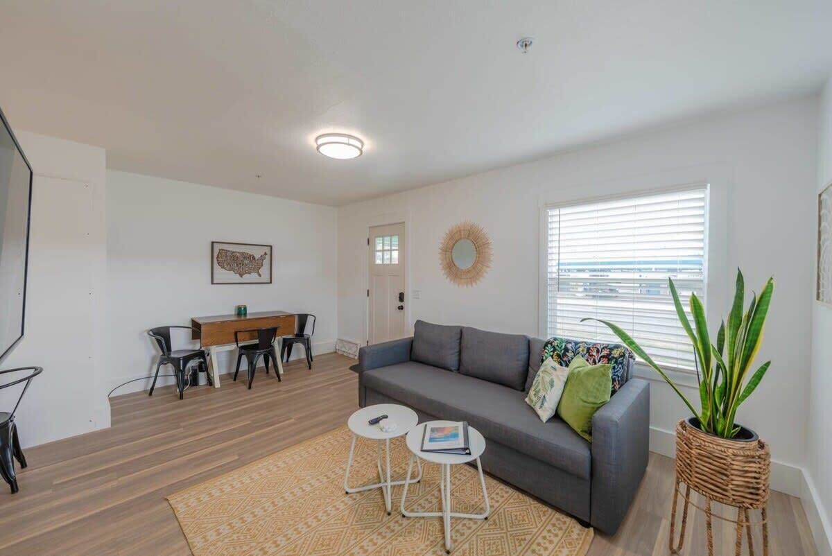 #InvestREPM Coos Bay Cypress Cottage