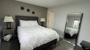 1 bedroom, iron/ironing board, free WiFi, bed sheets