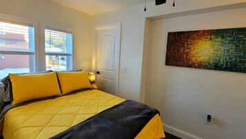 2 bedrooms, desk, iron/ironing board, free WiFi