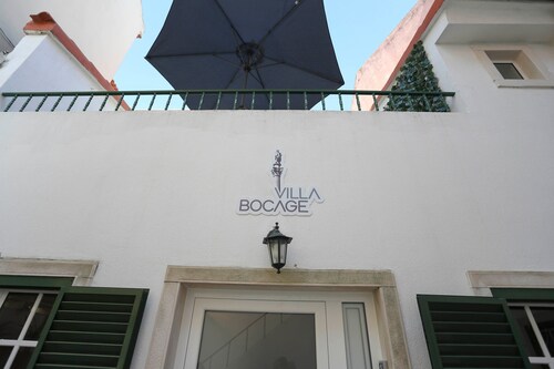 Villa "Bocage" in Historic Center with Private Terrace & Wi-Fi