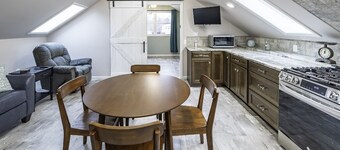 Quiet & Rural; close to Ann Arbor/Ypsilanti