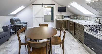 Quiet & Rural; close to Ann Arbor/Ypsilanti