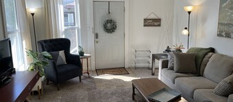 Cozy remodeled 1 bedroom near Drake U and downtown