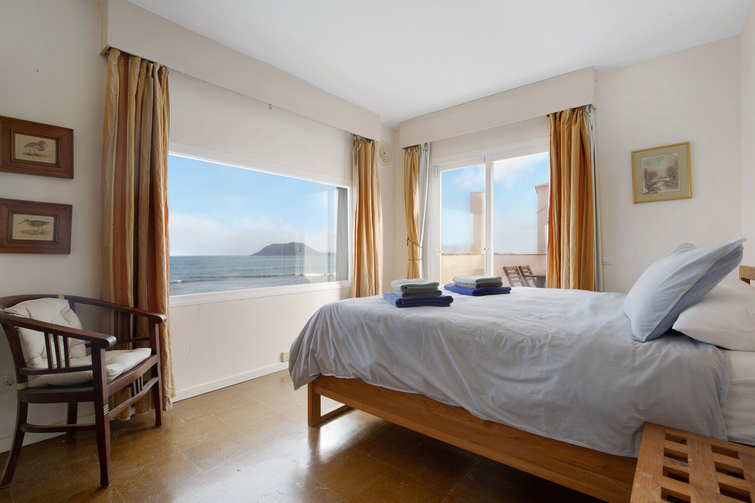 4 Schlafzimmer, Bügeleisen/Bügelbrett, kostenloses WLAN, Bettwäsche