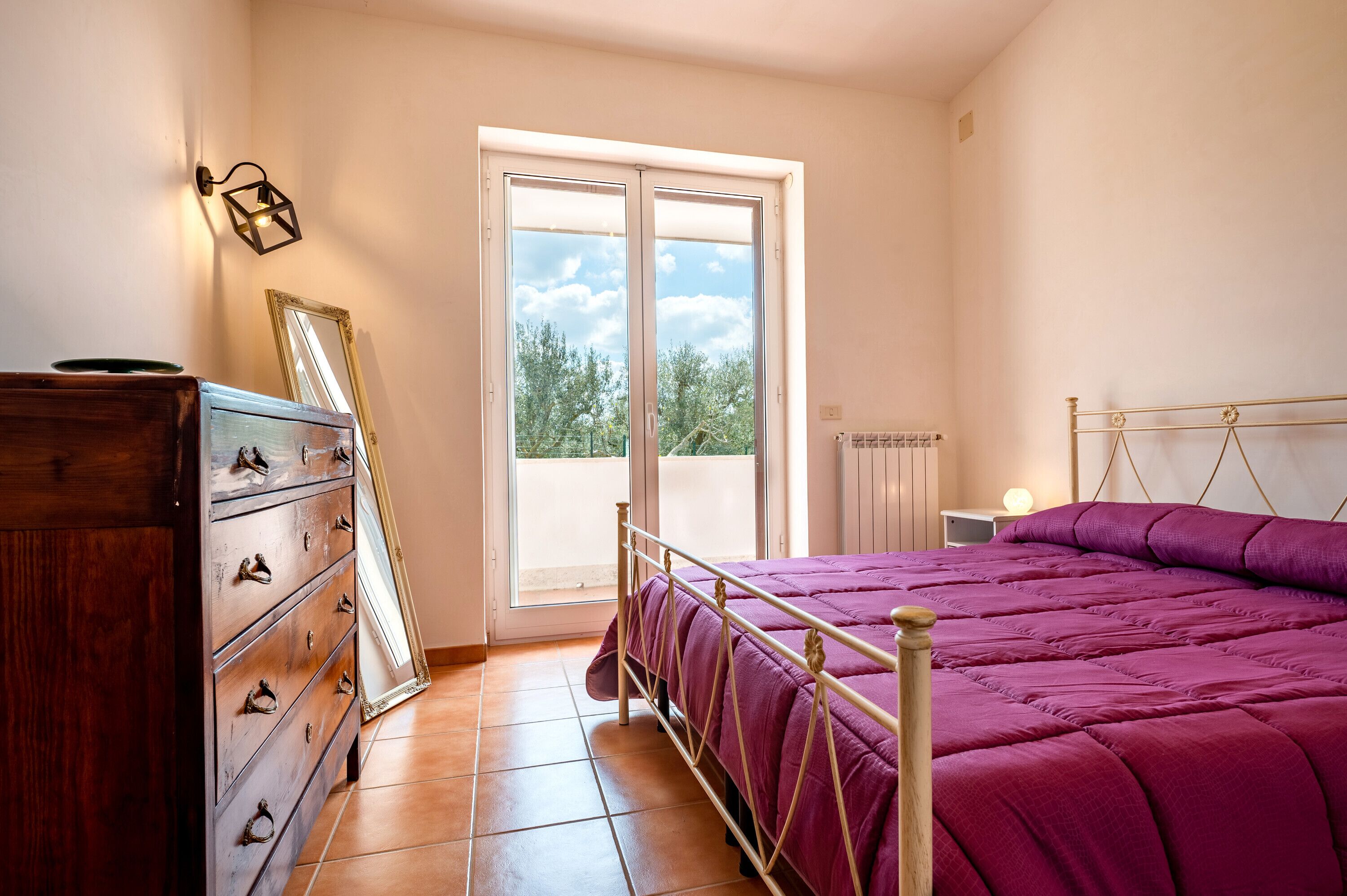 5 Schlafzimmer, Bügeleisen/Bügelbrett, kostenloses WLAN, Bettwäsche