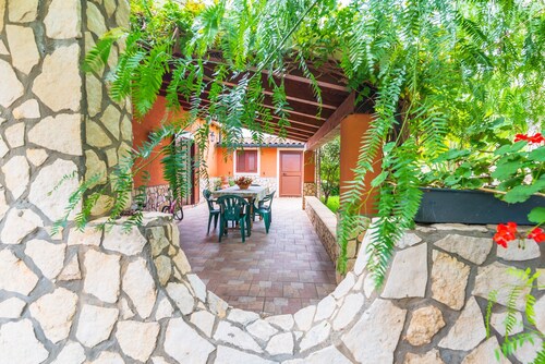 Holiday Home "Villa Gabri" with Pool, Garden & Terrace