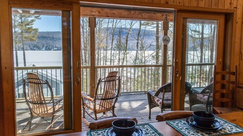 Beautiful Lake House on Schroon Lake with private beach and dock slip-4bed/4bath