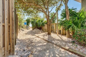 Enceinte de l’hébergement