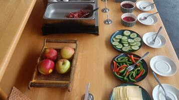 Daily buffet breakfast for a fee