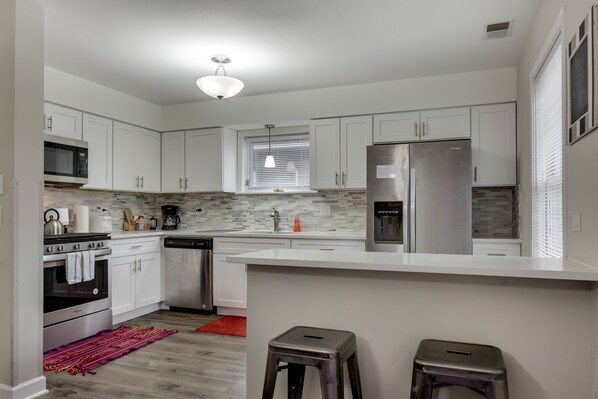 Fridge, microwave, oven, dishwasher