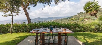 Luxury Apartment in Modern Villa Unit 1