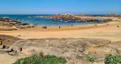 House PERROS-GUIREC downtown / 1km from the beach