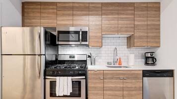 Fridge, microwave, oven, dishwasher