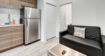 River West, Third Floor Chicago by 747 Lofts